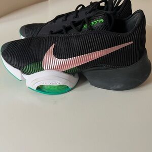 Nike Superrep Black Sneakers with Green Accents.